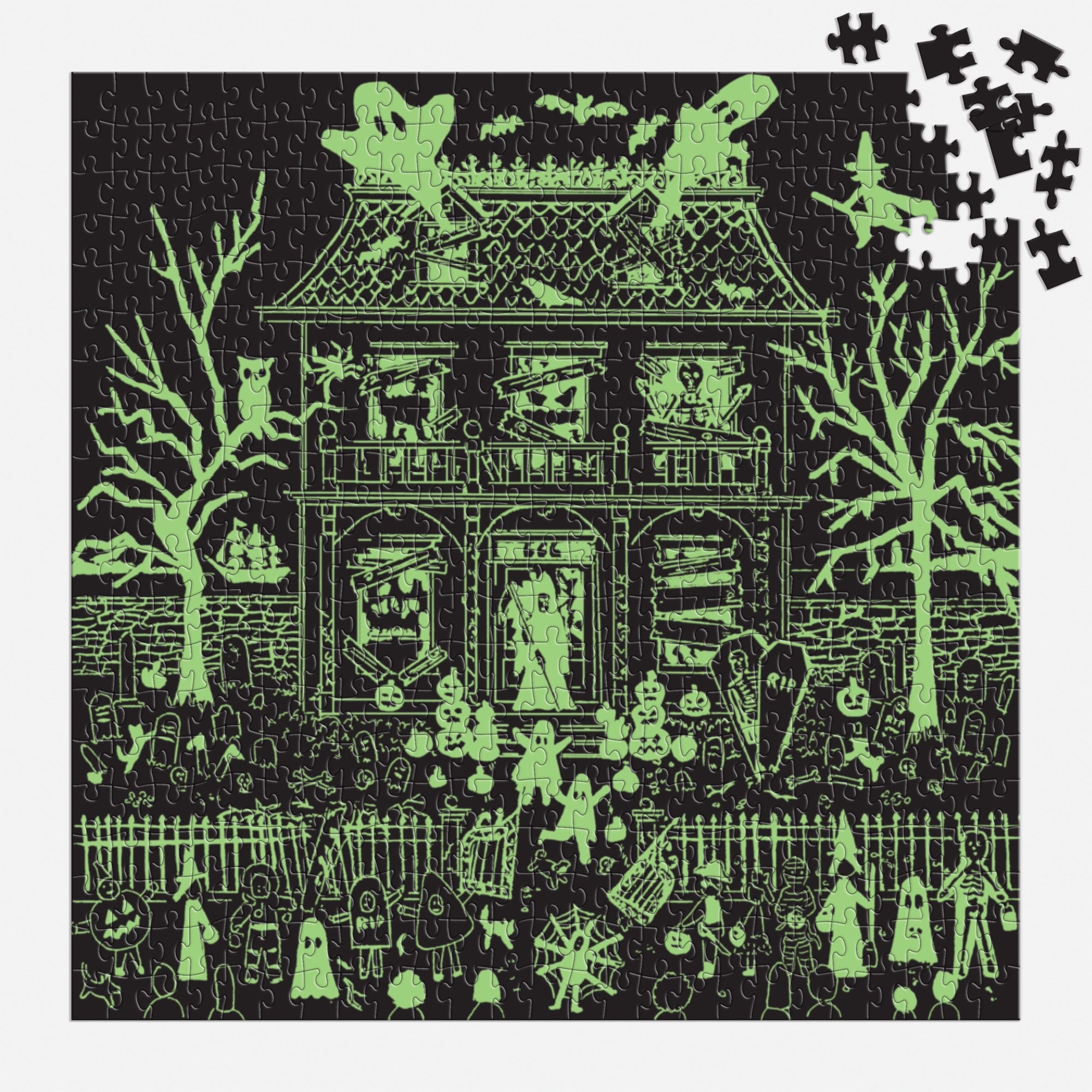Michael Storrings Haunted House 500 Piece Puzzle | Galison